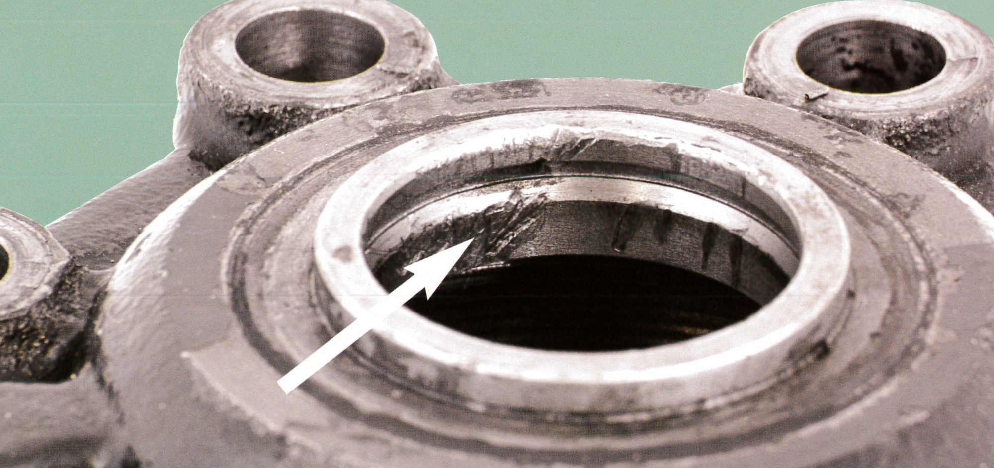 Damaged Seal Bores Hydrosteer