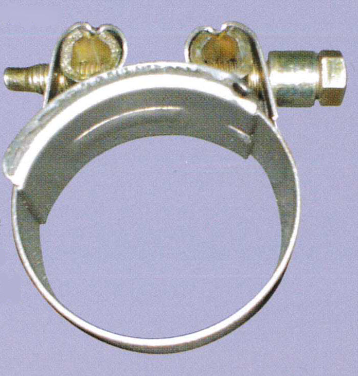 This clamp style applies an even pressure across the hose